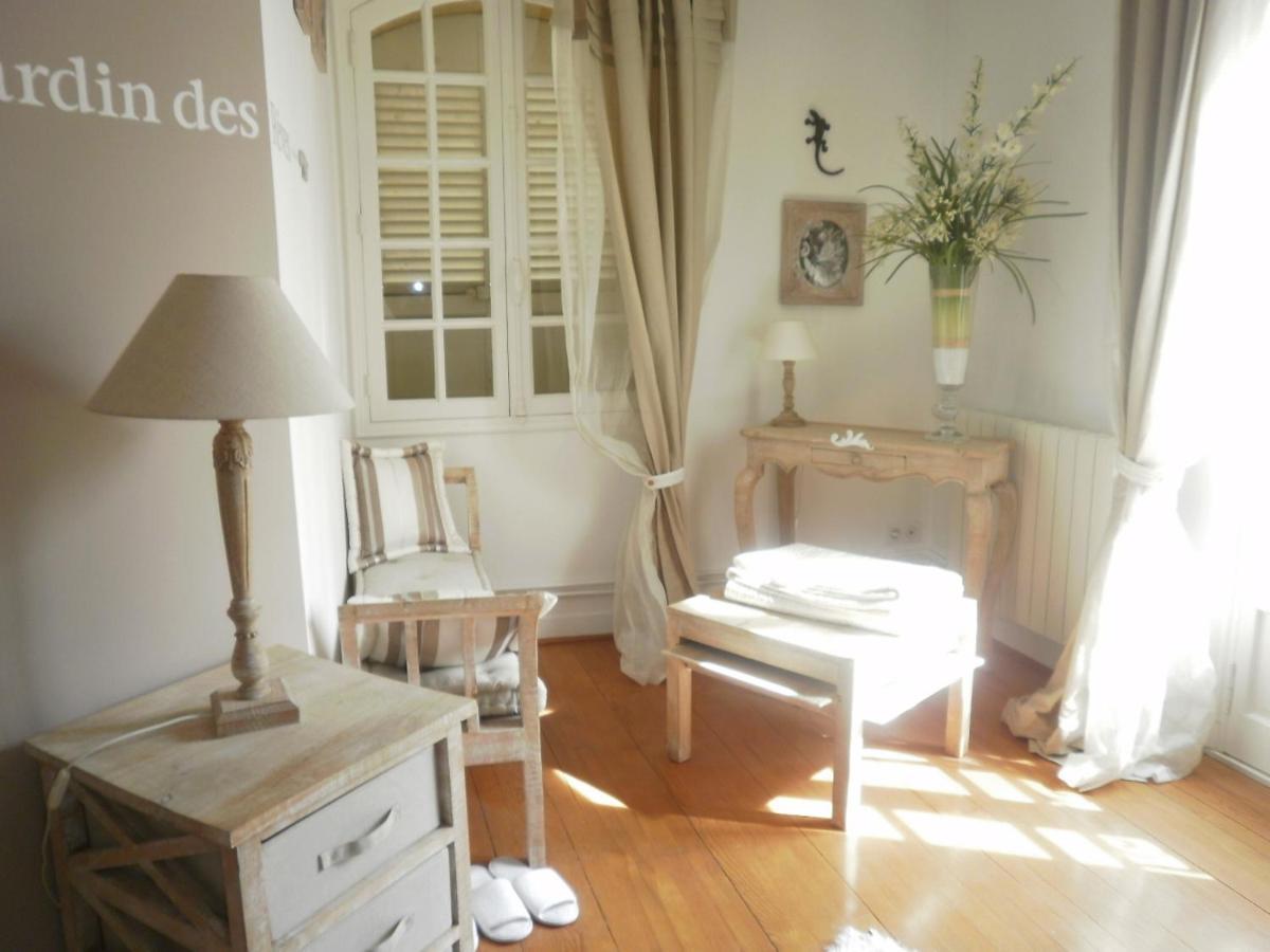 Bed and Breakfast Bastide De Gueissard Saint-Cyr-sur-Mer Exterior foto